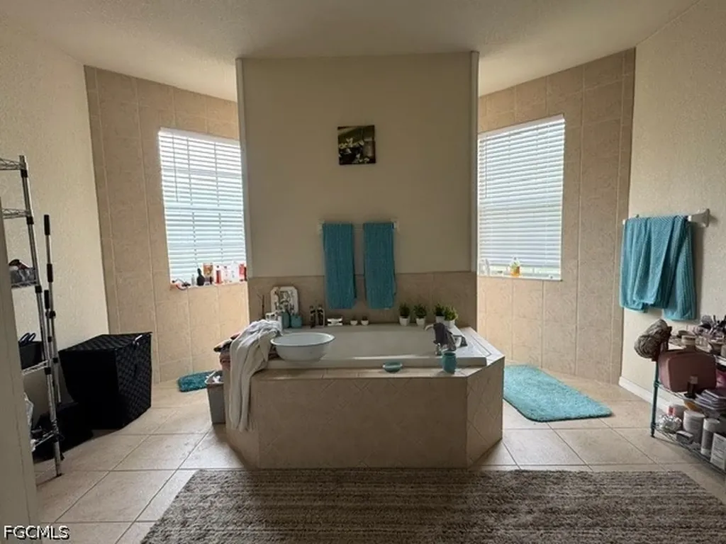 2919 Elaine Avenue N Lehigh Acres FL 33971