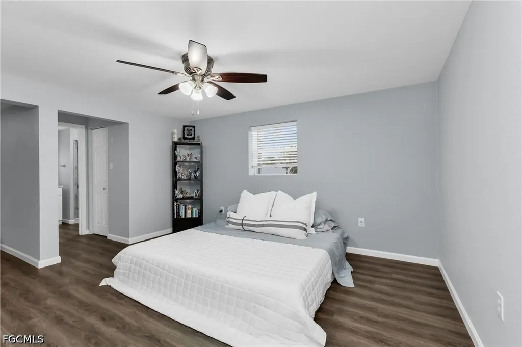 433 Glenridge Avenue NW Port Charlotte FL 33952
