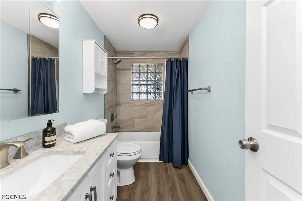 433 Glenridge Avenue NW Port Charlotte FL 33952
