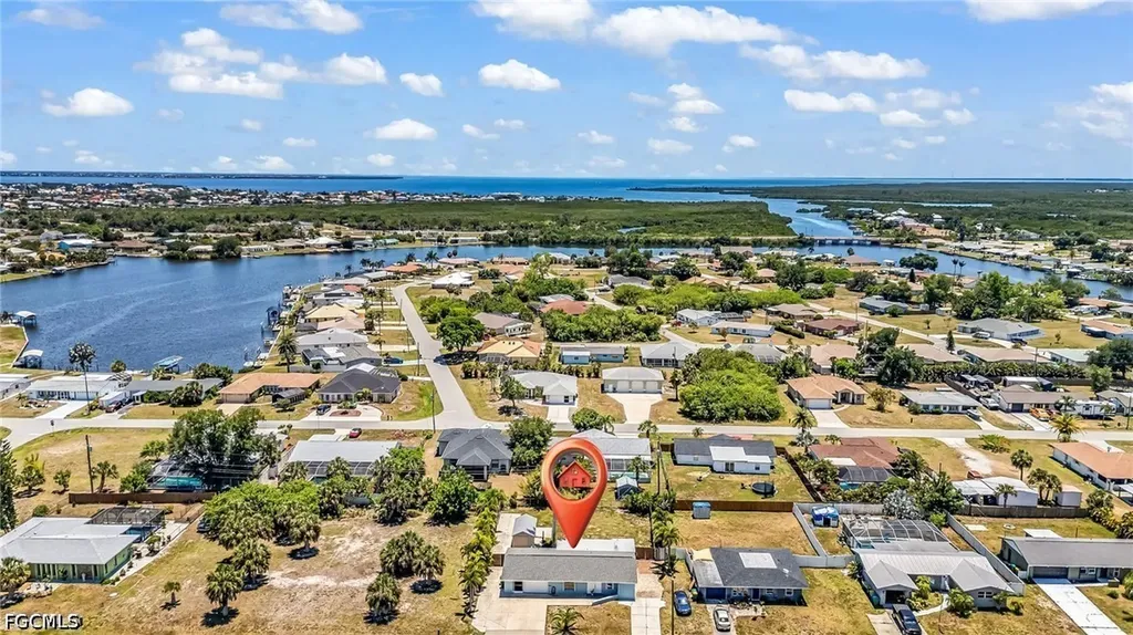 433 Glenridge Avenue NW Port Charlotte FL 33952