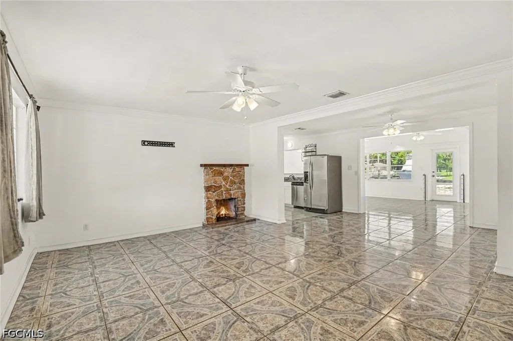 20 Estate Drive North Fort Myers FL 33917