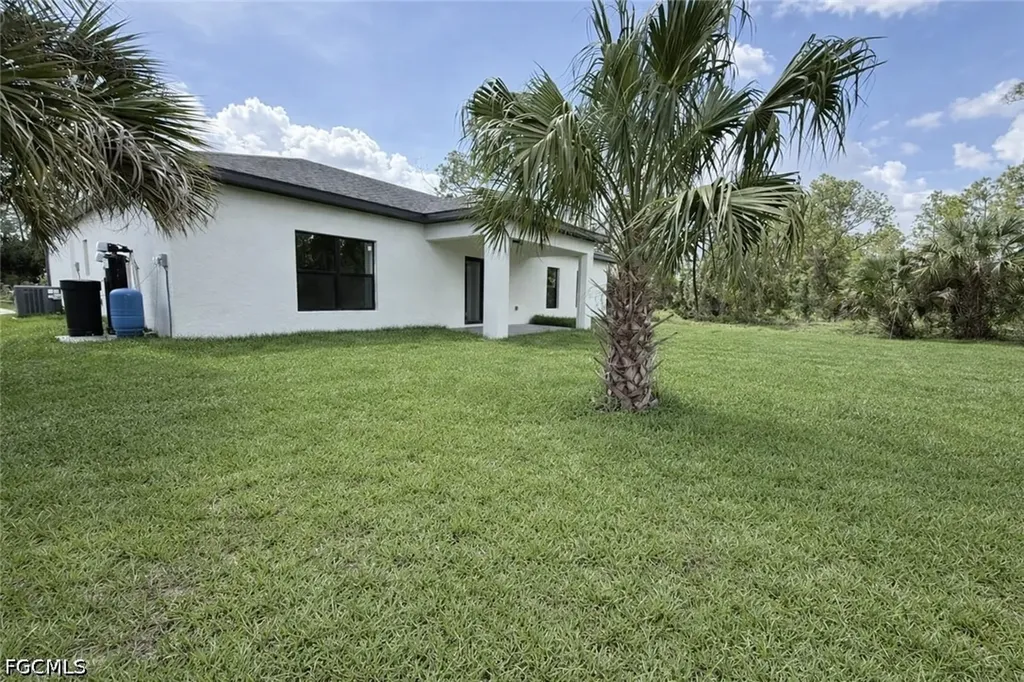 1103 W 10th Street Lehigh Acres FL 33972