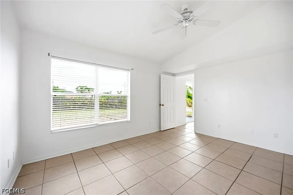 1302-1304 NE 16th Terrace Cape Coral FL 33909