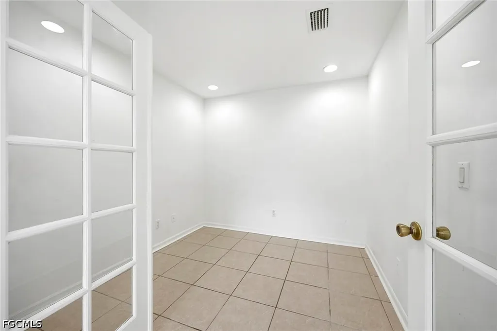 1302-1304 NE 16th Terrace Cape Coral FL 33909