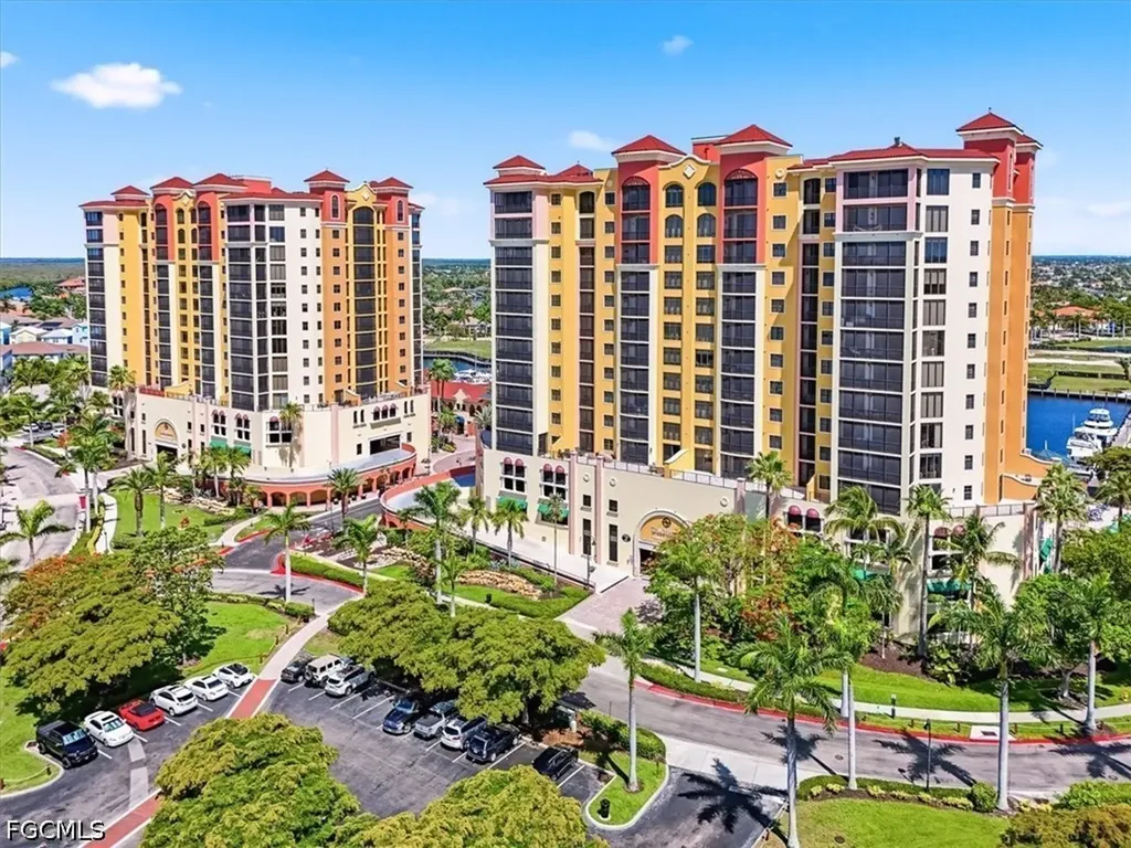 Cape Coral FL, 5781 Cape Harbour Drive, Unit 906