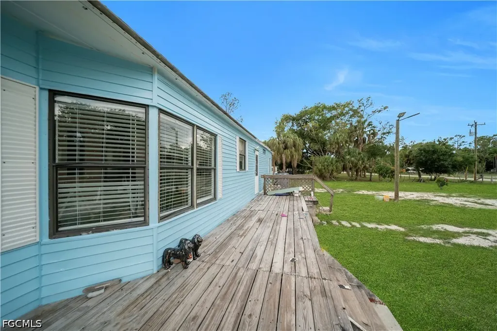 7993 Ebson Drive North Fort Myers FL 33917
