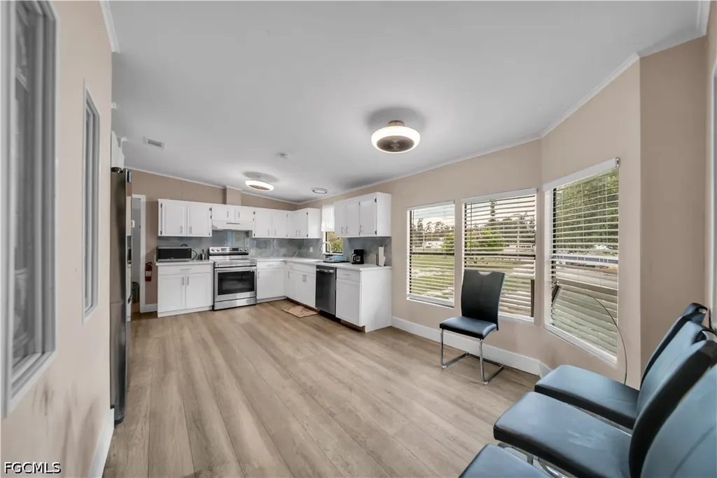 7993 Ebson Drive North Fort Myers FL 33917
