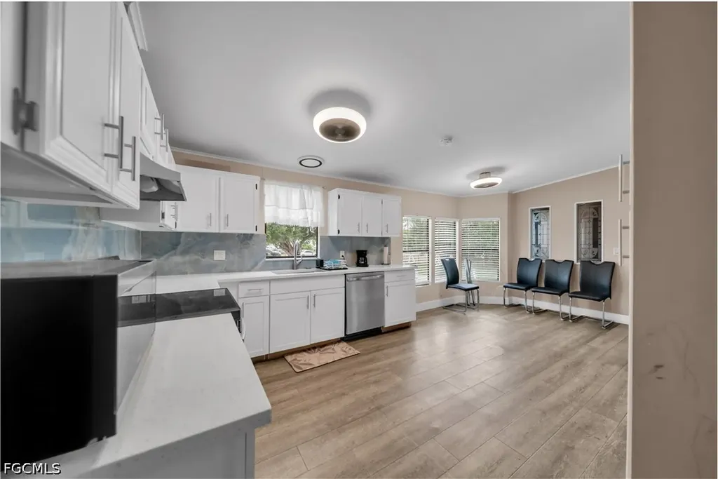 7993 Ebson Drive North Fort Myers FL 33917