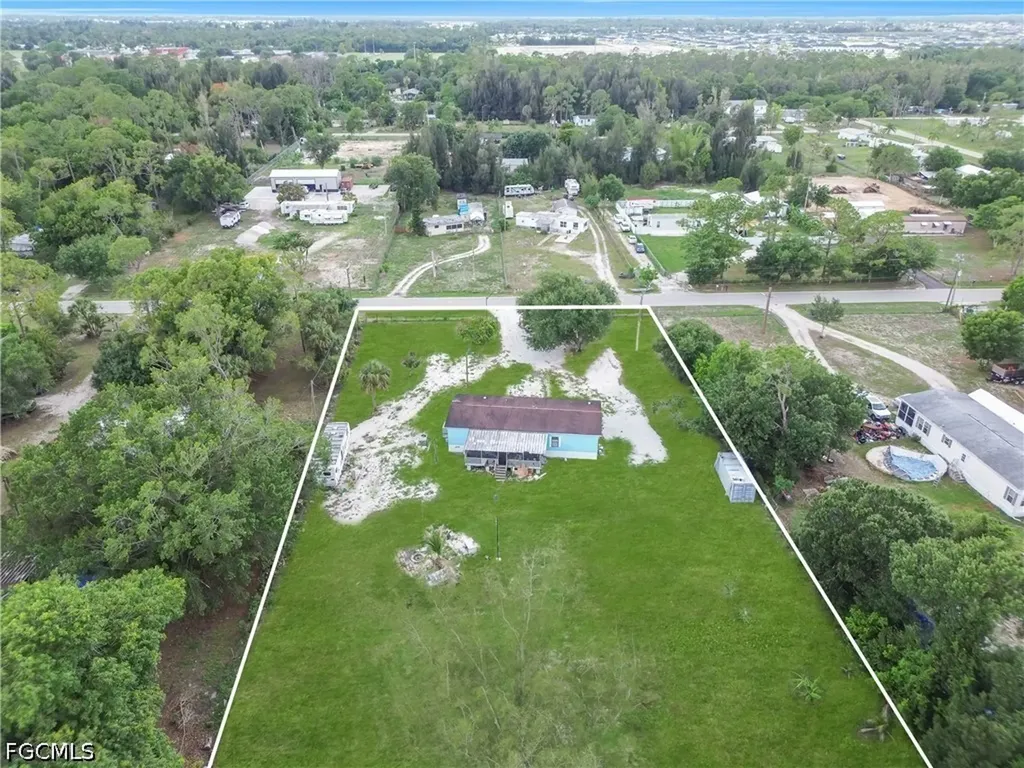 7993 Ebson Drive North Fort Myers FL 33917