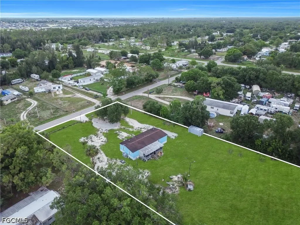 7993 Ebson Drive North Fort Myers FL 33917