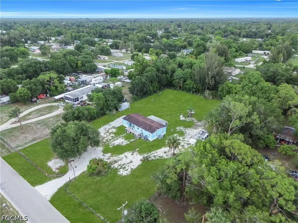 7993 Ebson Drive North Fort Myers FL 33917