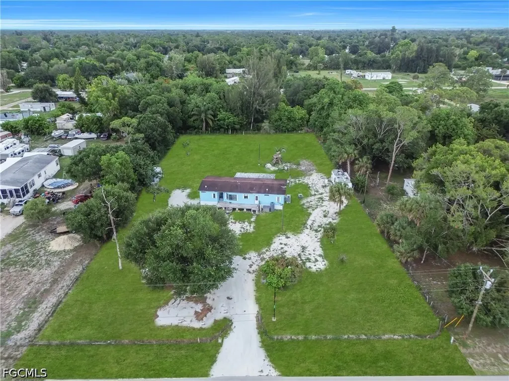 7993 Ebson Drive North Fort Myers FL 33917