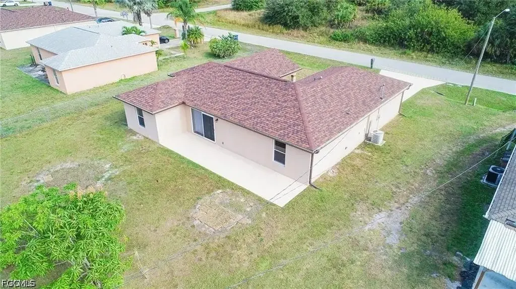 604 Thomas Sherwin Avenue S Lehigh Acres FL 33974