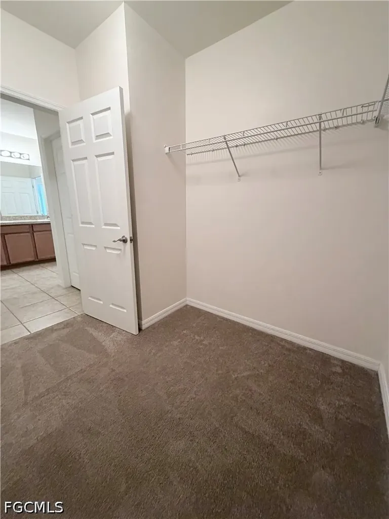 1633 SW 12th Terrace Cape Coral FL 33991