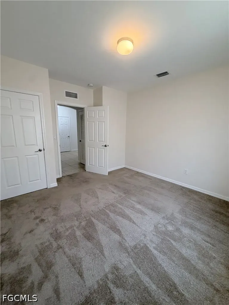 1633 SW 12th Terrace Cape Coral FL 33991