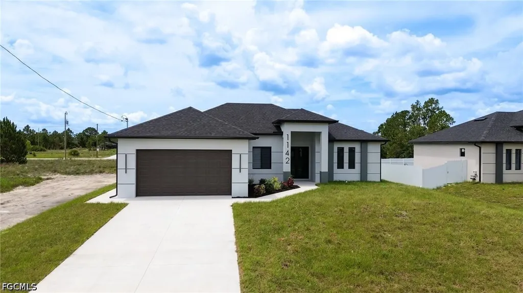 1142 Eclipse Street E Lehigh Acres FL 33974
