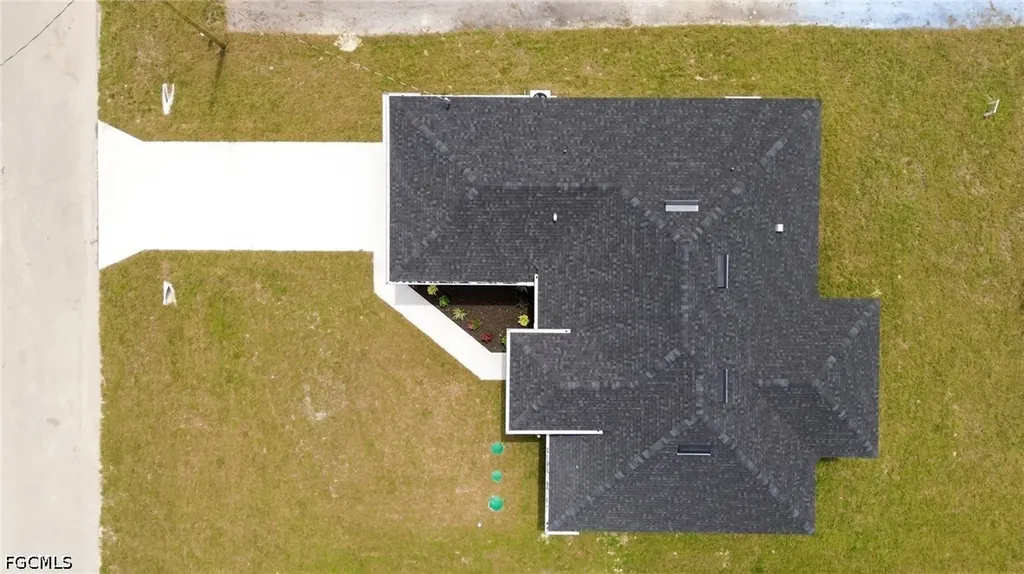 1142 Eclipse Street E Lehigh Acres FL 33974