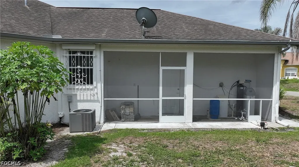 606 Lincoln Avenue Lehigh Acres FL 33972