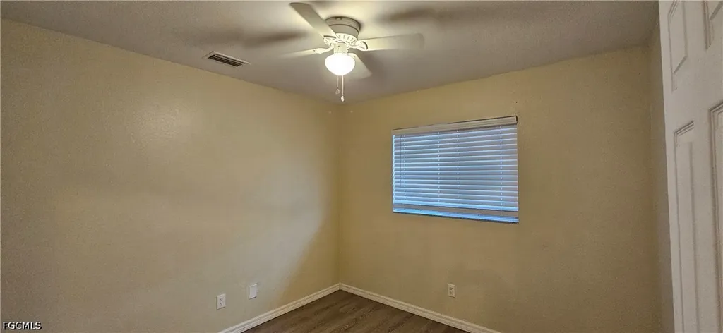 1628 SW Santa Barbara Place Cape Coral FL 33991
