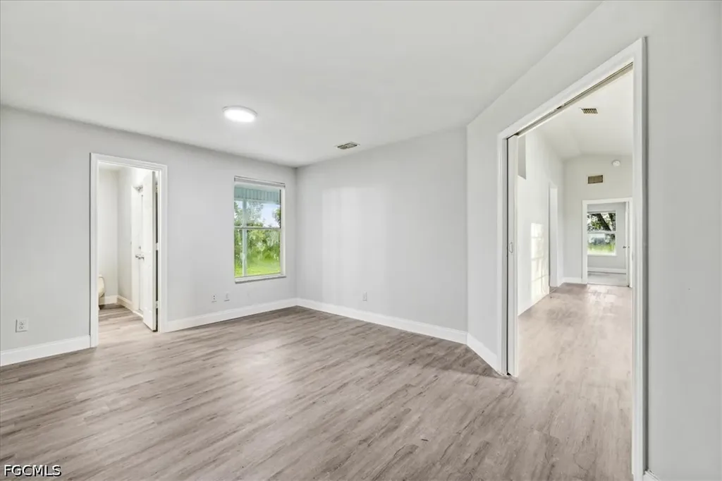 2701 SW 8th Court Cape Coral FL 33914
