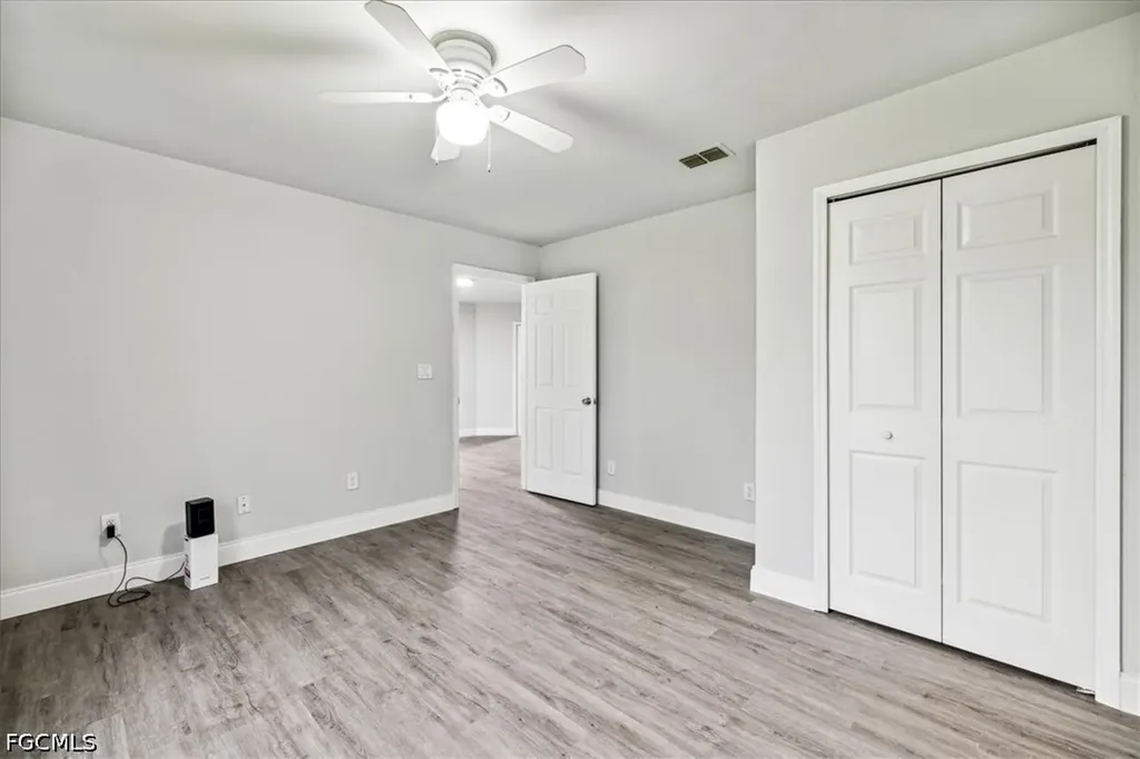 2701 SW 8th Court Cape Coral FL 33914
