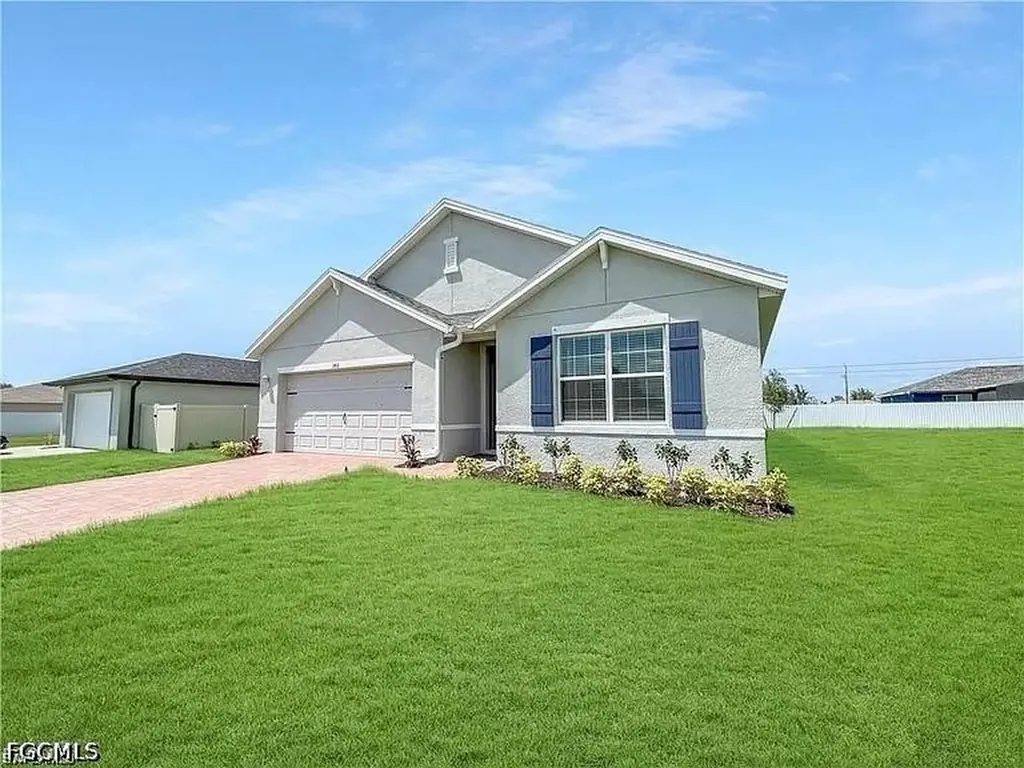2210 NW 11th Street Cape Coral FL 33993