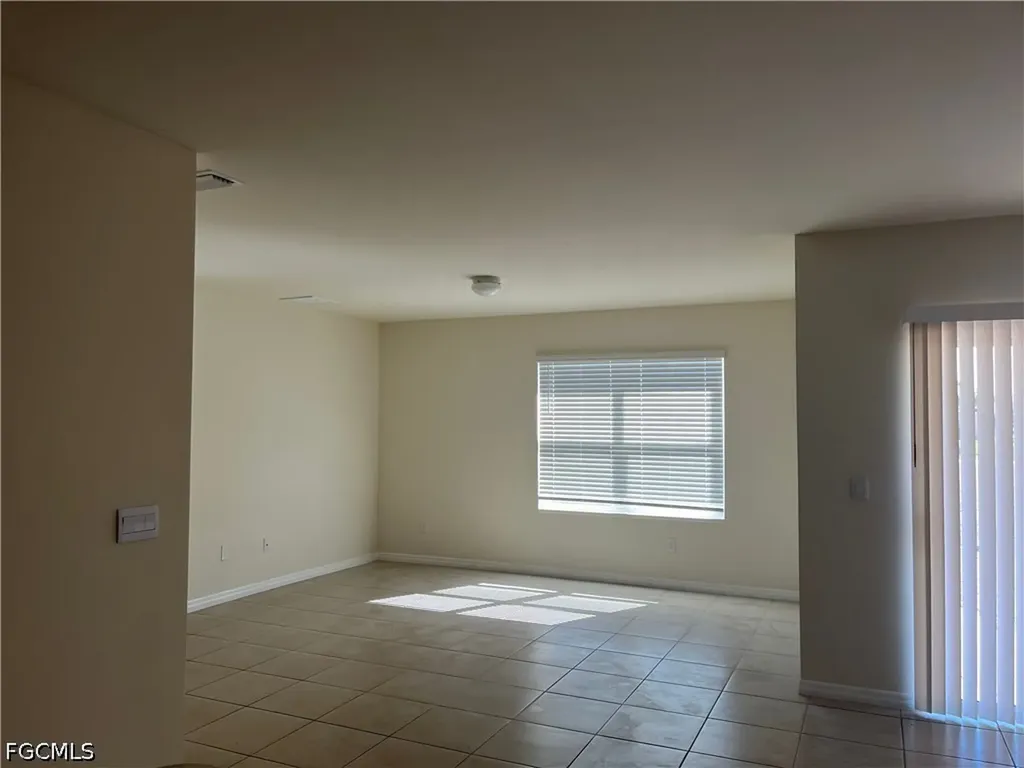 2210 NW 11th Street Cape Coral FL 33993