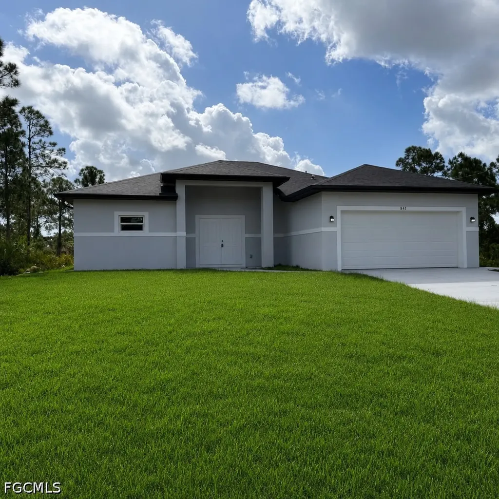 847 Genoa Avenue S Lehigh Acres FL 33974
