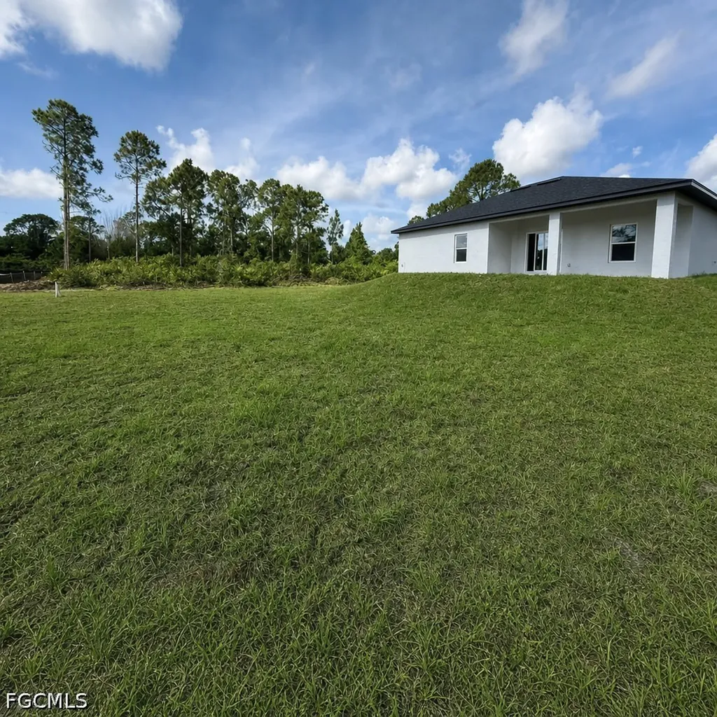 847 Genoa Avenue S Lehigh Acres FL 33974