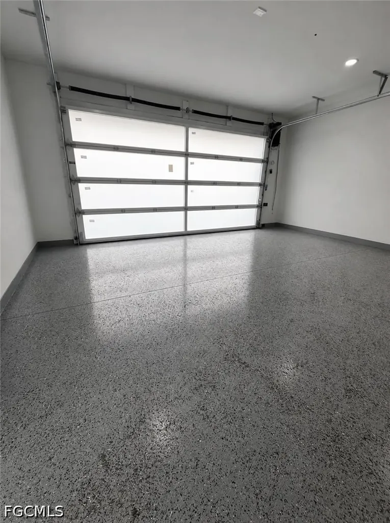 2835 NE 5th Place Cape Coral FL 33909