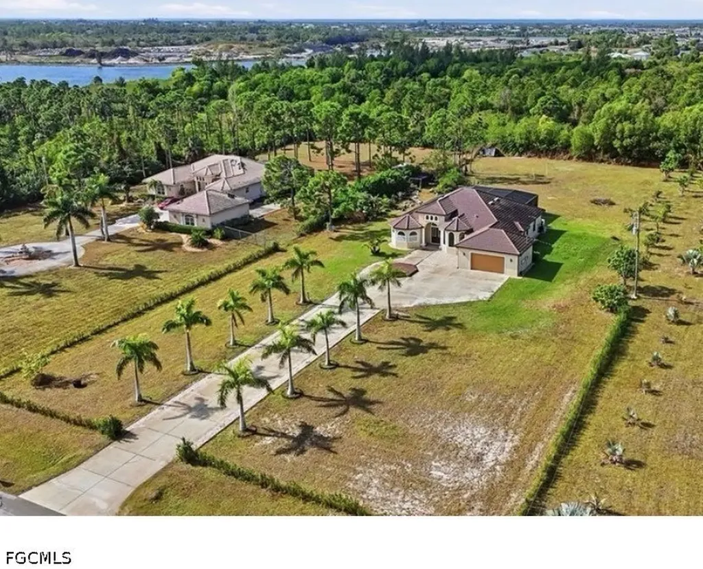 Cape Coral FL, 3816 NW 32nd Place