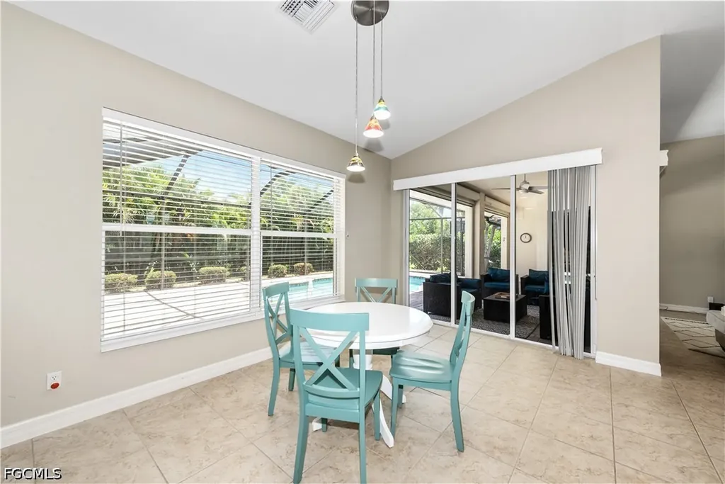 3725 SW 4th Lane Cape Coral FL 33991