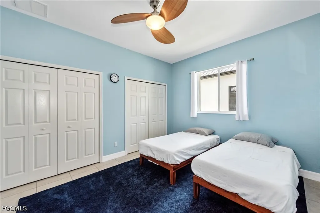 3725 SW 4th Lane Cape Coral FL 33991