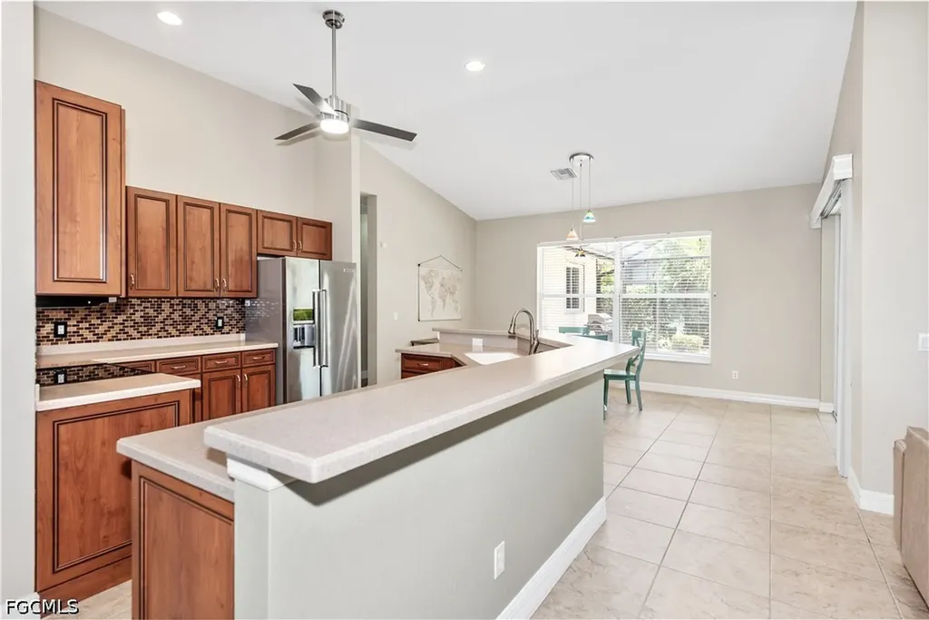 3725 SW 4th Lane Cape Coral FL 33991