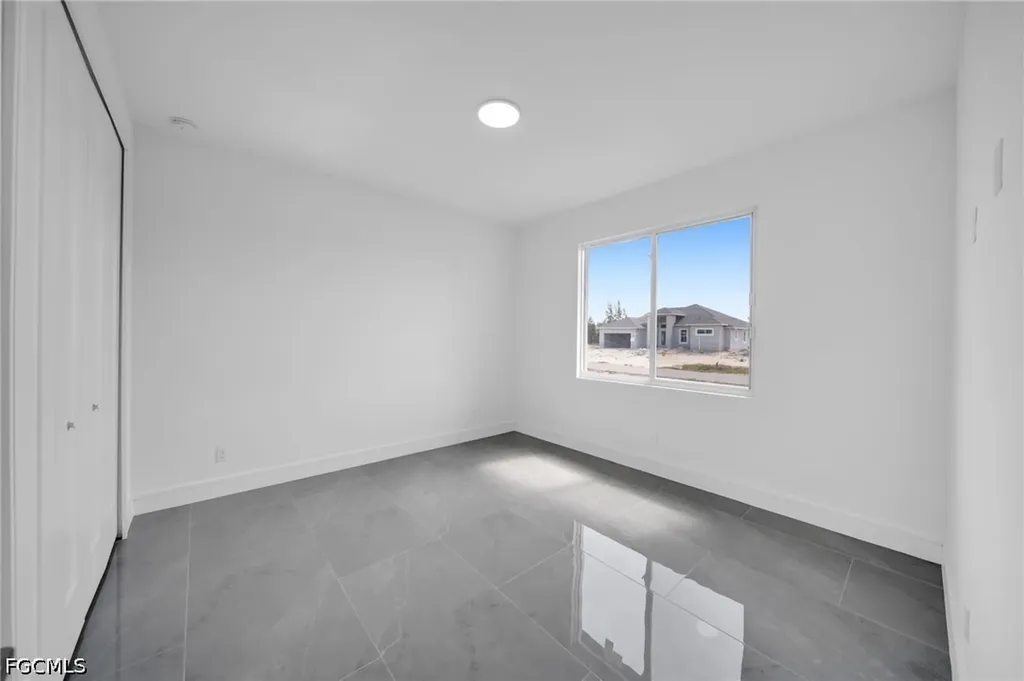 2720 NW 41st Avenue Cape Coral FL 33993