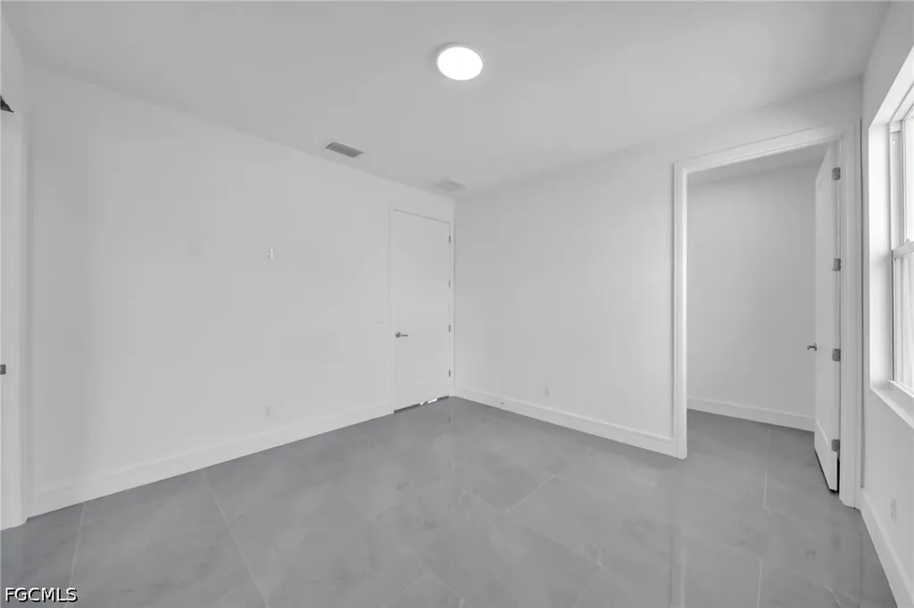 2720 NW 41st Avenue Cape Coral FL 33993