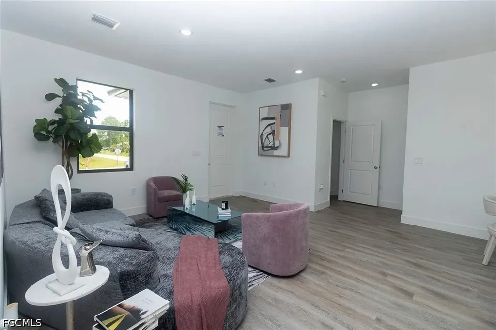 1125 Deauville Street E Lehigh Acres FL 33974