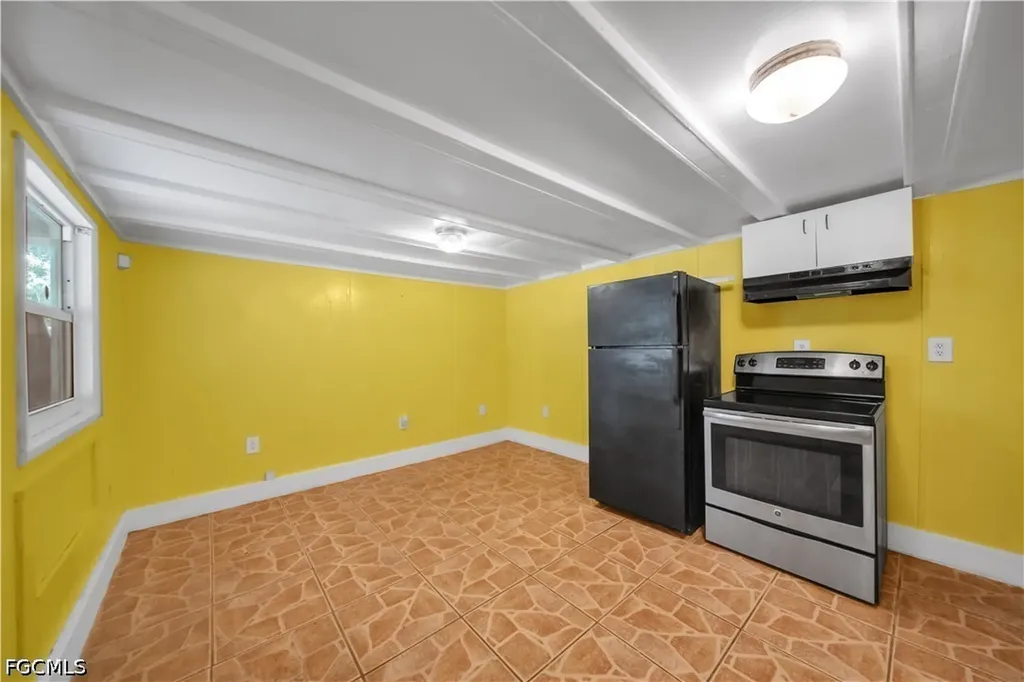 8239 Sevigny Drive North Fort Myers FL 33917