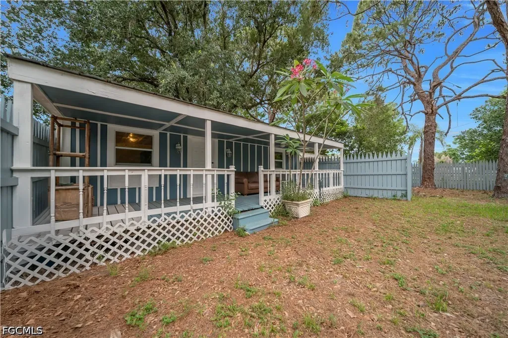 8239 Sevigny Drive North Fort Myers FL 33917