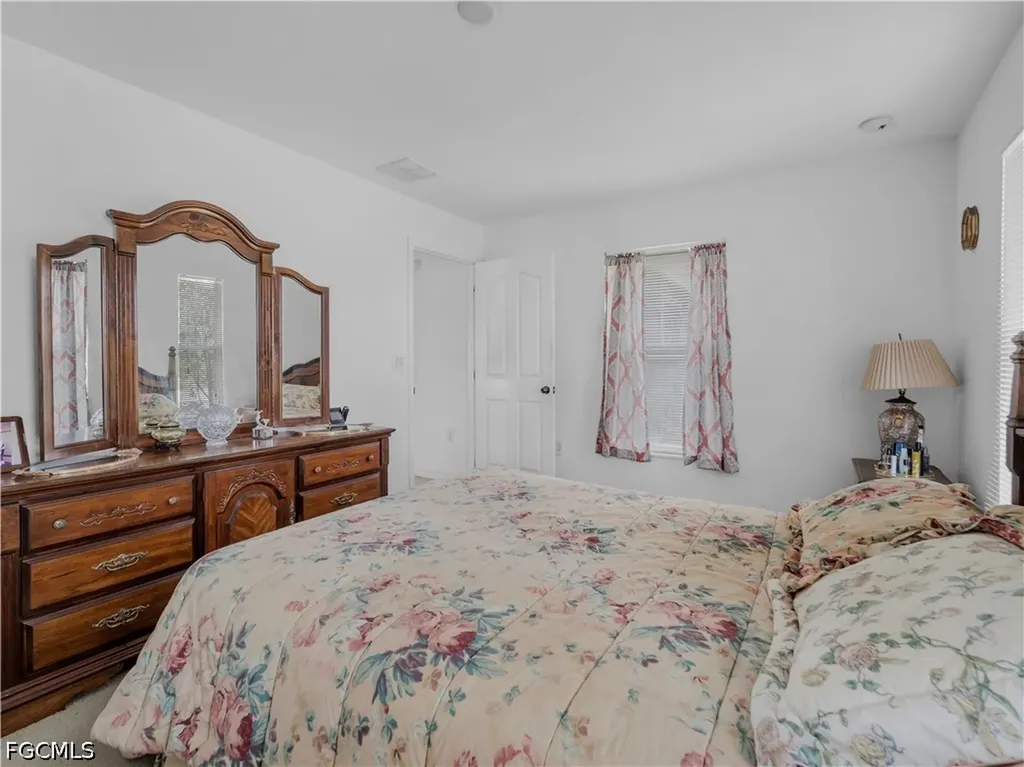 4300 E 3rd Street Lehigh Acres FL 33936