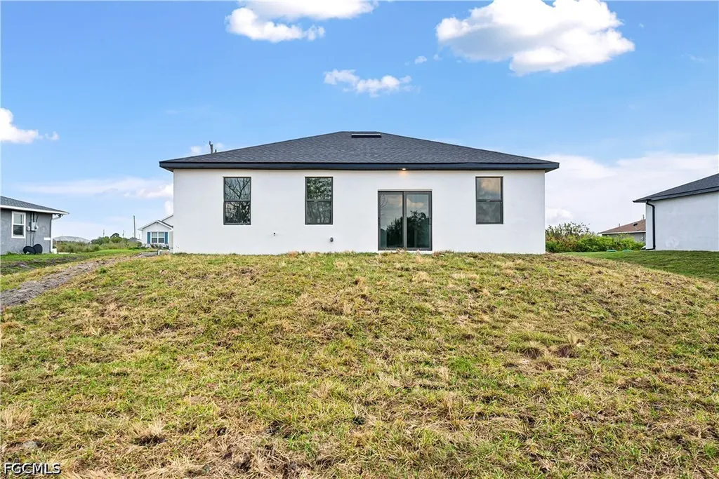 3407 75th Street W Lehigh Acres FL 33971