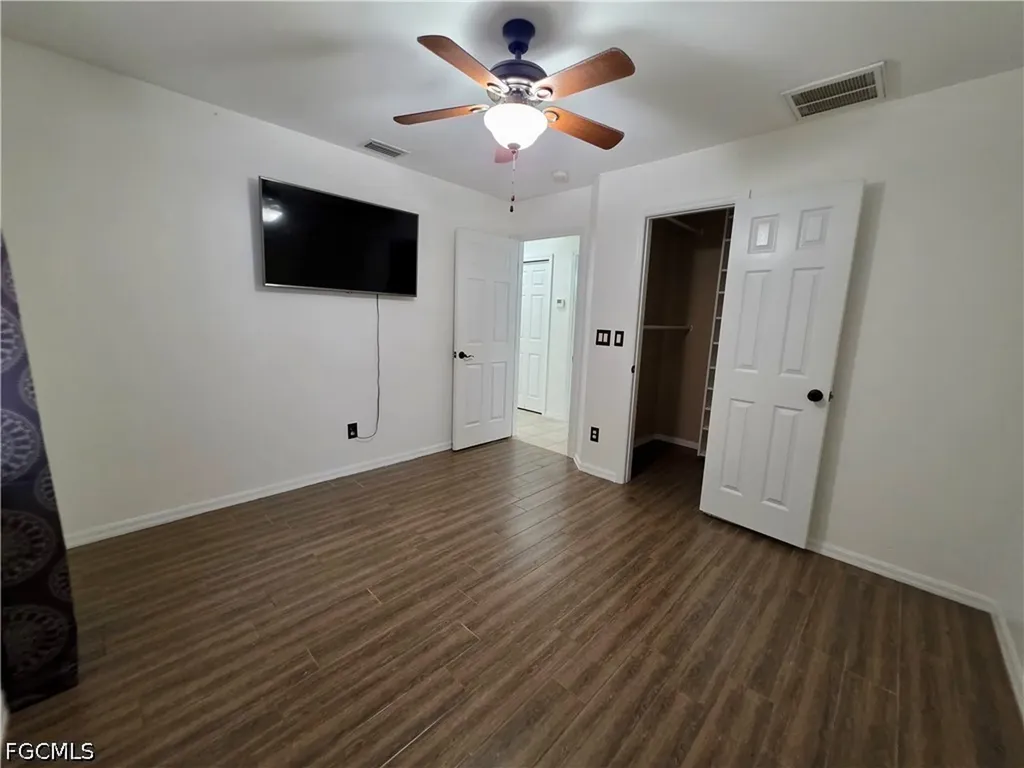 1803 SW 2nd Avenue Cape Coral FL 33991