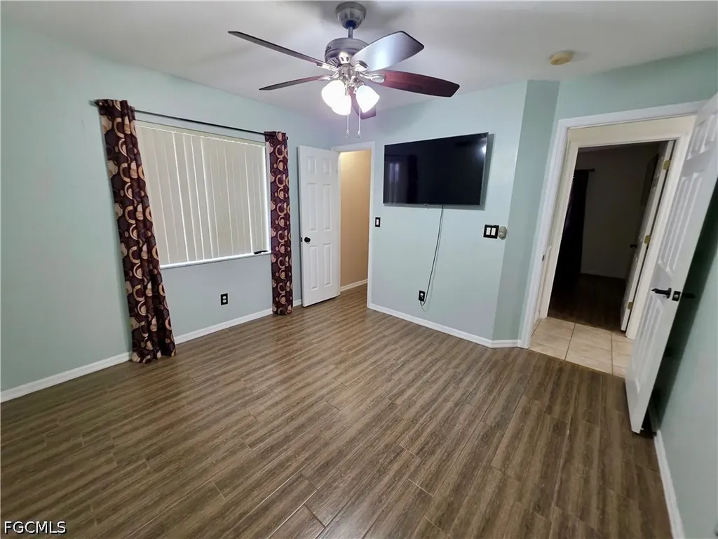 1803 SW 2nd Avenue Cape Coral FL 33991