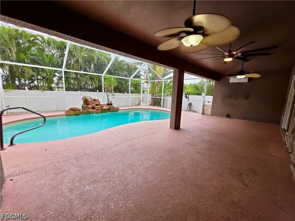 1803 SW 2nd Avenue Cape Coral FL 33991