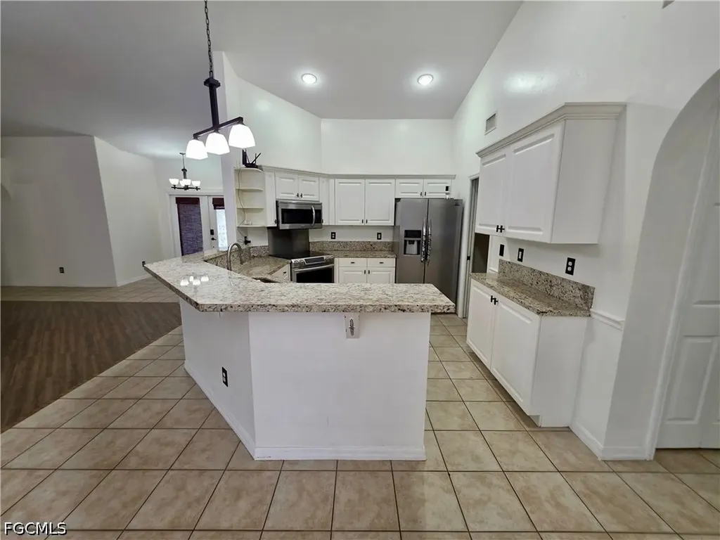 1803 SW 2nd Avenue Cape Coral FL 33991