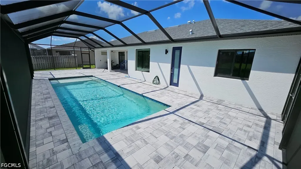 136 Kamal Parkway Cape Coral FL 33904