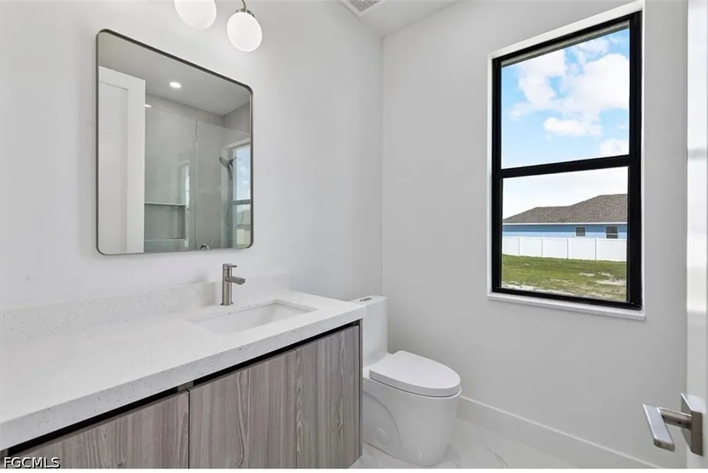 2903 NW 6th Terrace Cape Coral FL 33993
