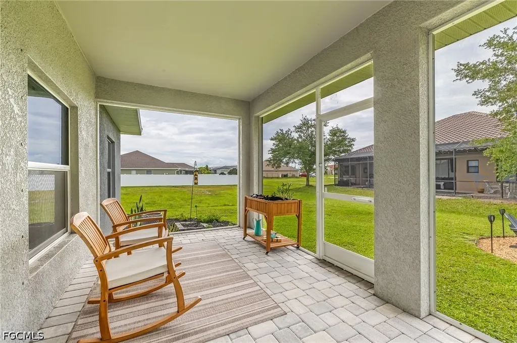 3520 NW 21st Terrace Cape Coral FL 33993