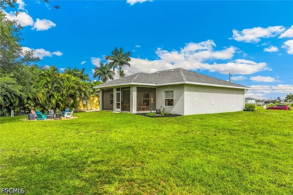 3520 NW 21st Terrace Cape Coral FL 33993