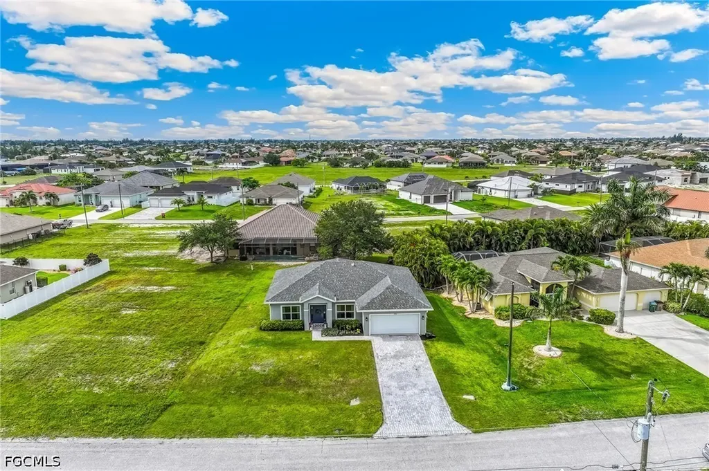 3520 NW 21st Terrace Cape Coral FL 33993